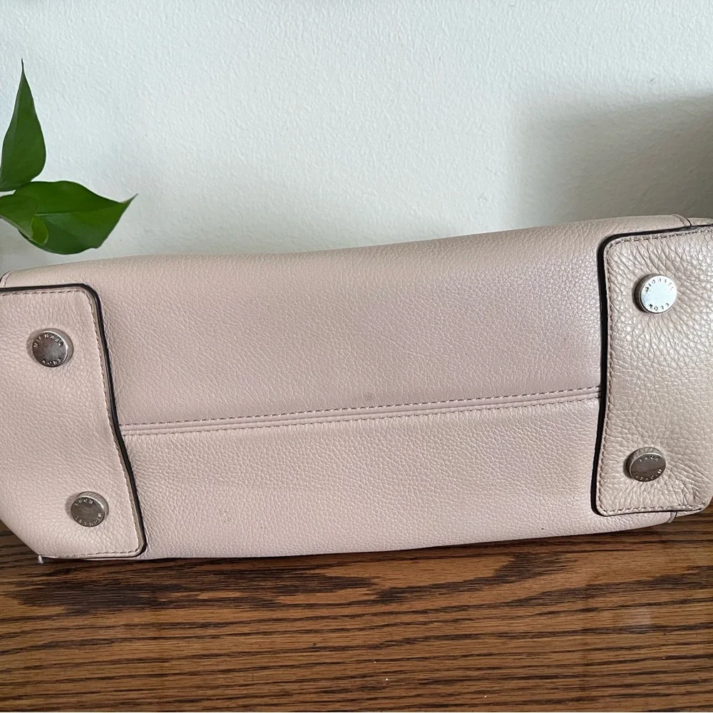 Coach Handbag - Picture 8 of 12